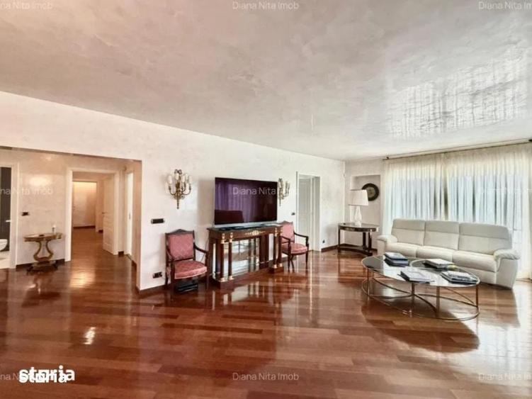 Apartament cu 4 camere în Primăverii