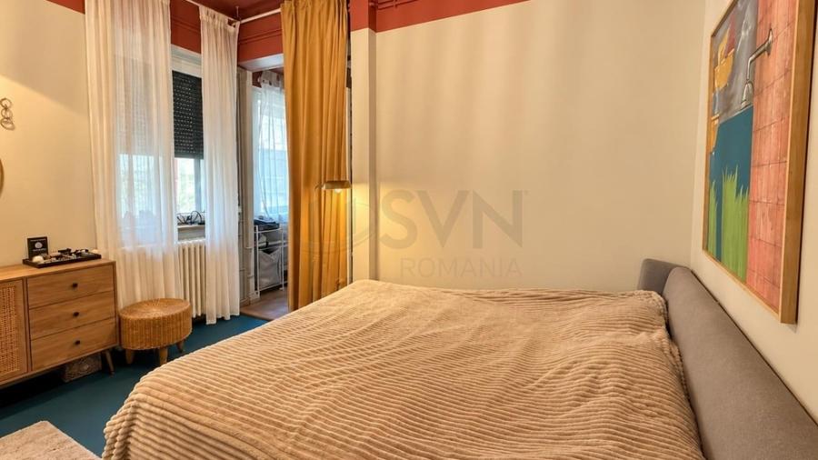 Apartament cu 6 camere decomandat în Armeneasca