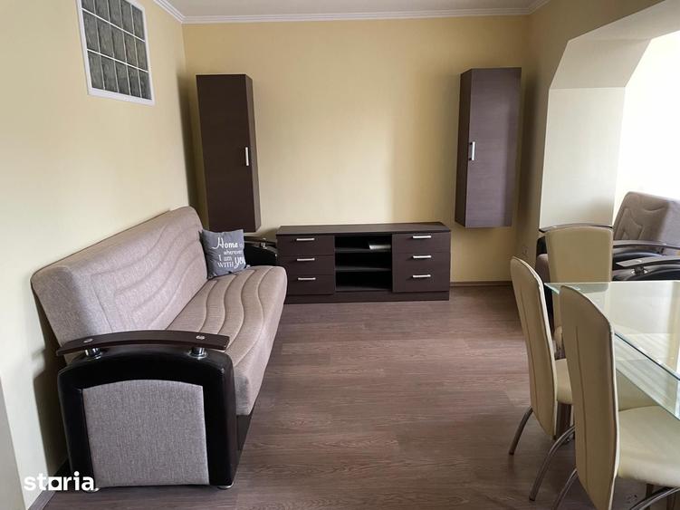 Apartament cu 3 camere decomandat în Nord