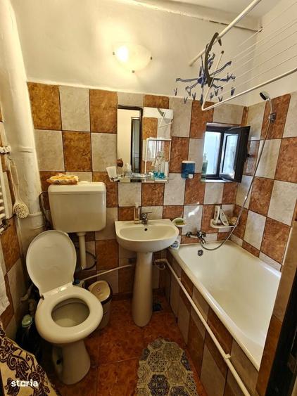 2 camere , bloc 1975, pe str. Valea Lunga - 4