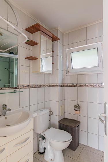 Apartament cu 3 camere decomandat în Corbeanca