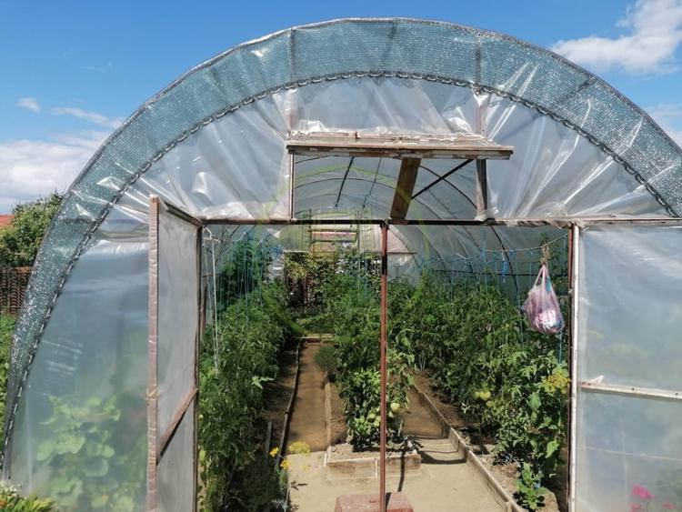 Casă individuală cu 6 camere cu Canalizare în Reghin