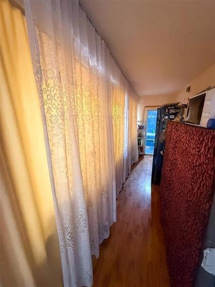 Casă cu 3 camere cu Teren 1439 Mp în Gepiu