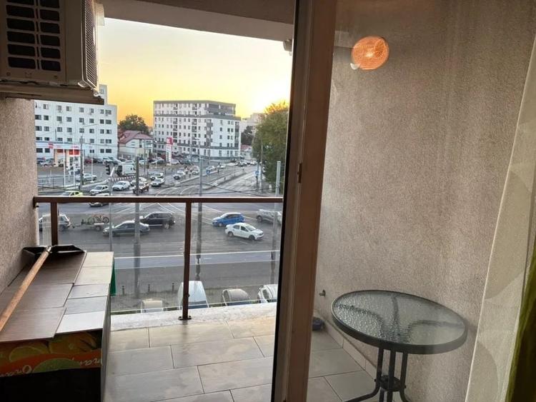 Garsonieră, mobilată în Bucureștii Noi