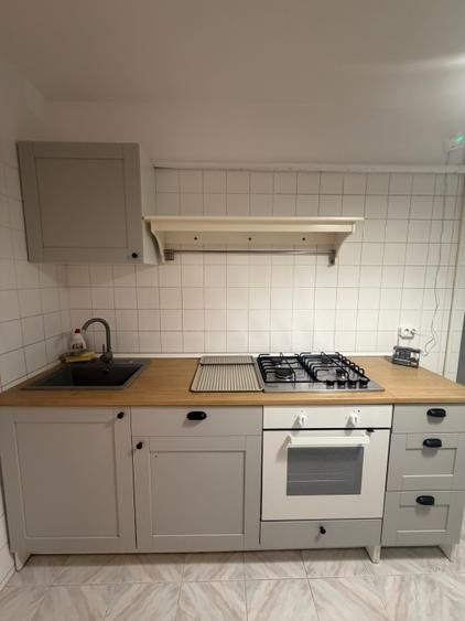 Apartament cu 3 camere decomandat în Nerva Traian