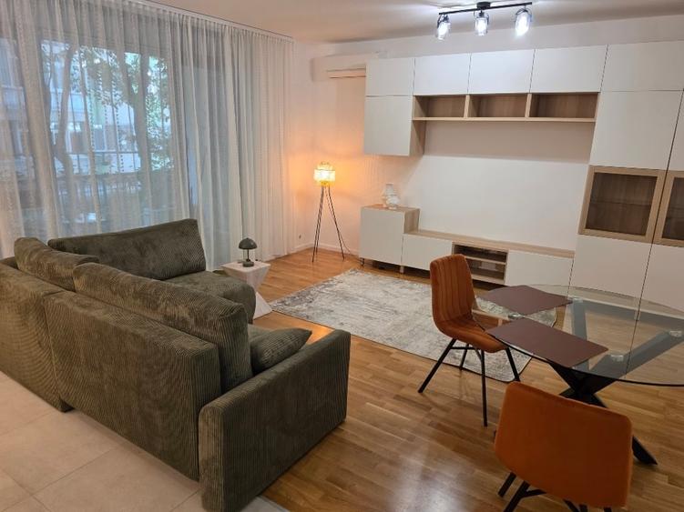Apartament cu 2 camere decomandat, mobilat în Unirii