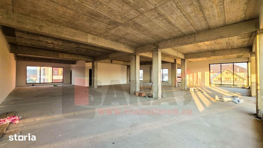 Spațiu comercial, de 1,118 mp, în Central