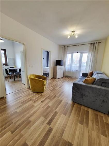 Apartament cu 2 camere nedecomandat, mobilat în Sânpetru