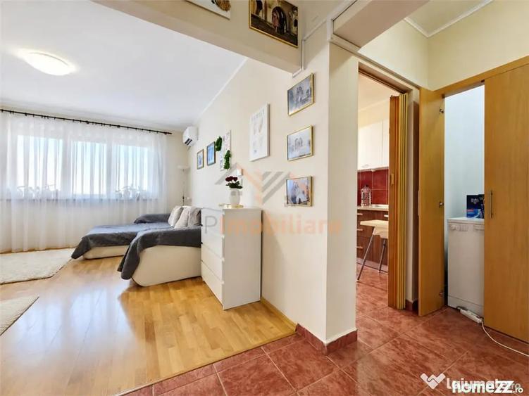 Apartament cu 3 camere decomandat în Sânmartin