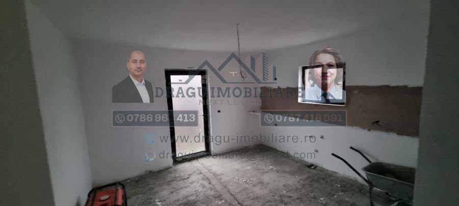 Casă individuală cu 5 camere cu Canalizare în Sud
