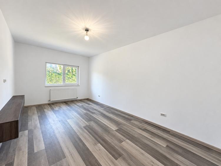 Apartament cu 2 camere decomandat în Rahova