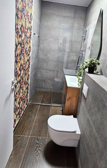 Apartament cu 3 camere decomandat, mobilat în Pipera
