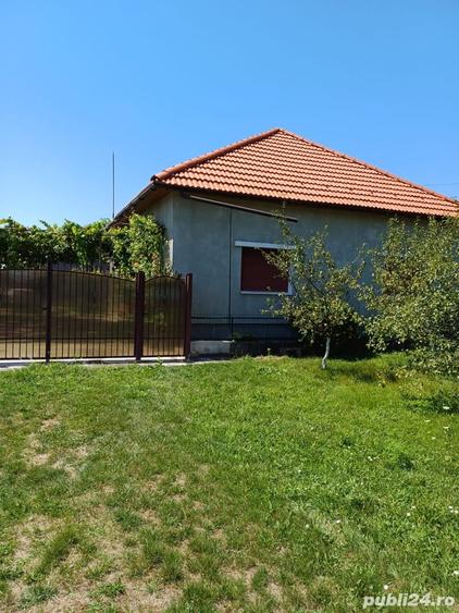 Casă cu 2 camere cu Teren 3150 Mp în Șanovița
