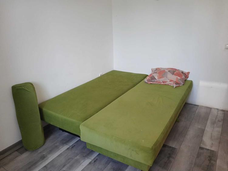 Apartament cu 2 camere decomandat în Florești