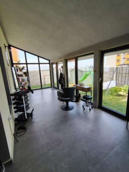 Casă cu 4 camere cu Teren 290 Mp în Giroc