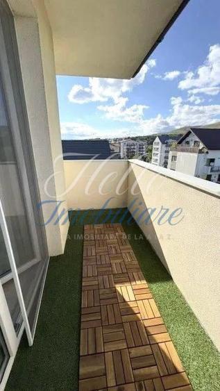 Apartament cu 3 camere semidecomandat, mobilat în Florești