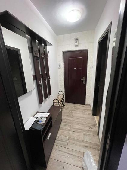 Apartament cu 2 camere nedecomandat în Central