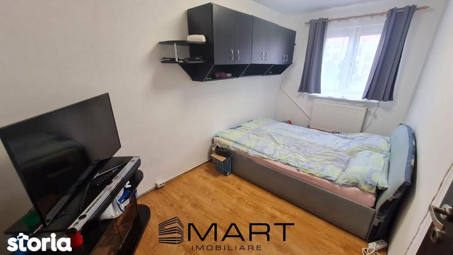 Garsonieră decomandată, mobilată în Terezian