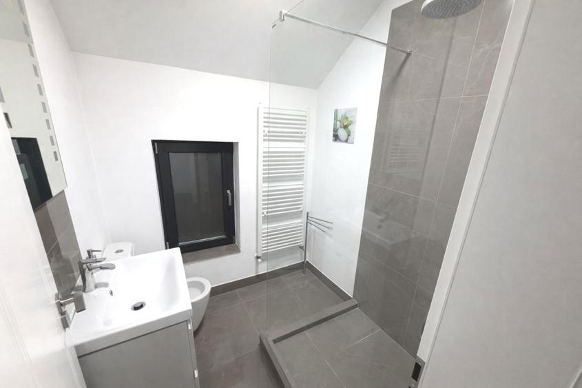 Duplex cu 3 camere cu Canalizare în Bărăbanț