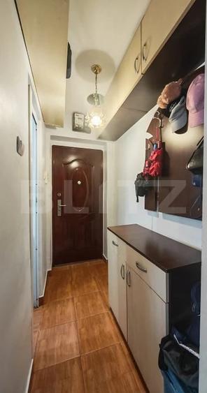 Apartament cu 2 camere,semidecomandat ,zona Rogerius - 8