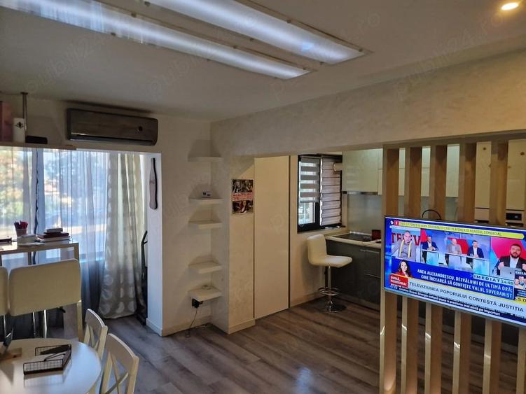 Apartament cu 3 camere decomandat în Nord