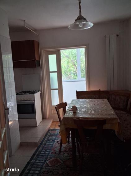 Apartament cu 2 camere decomandat în Bucovina