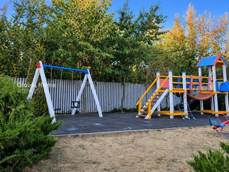 Casă cu 3 camere cu Piscina în Voluntari