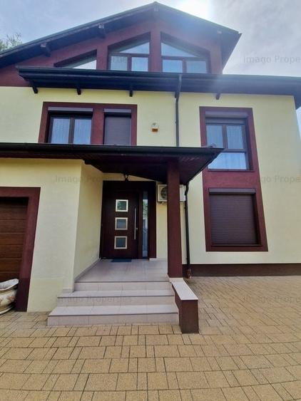 Casă individuală cu 6 camere cu Canalizare în Pipera