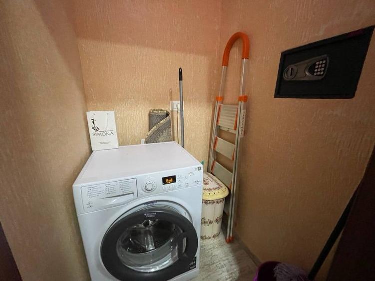 Apartament cu 2 camere decomandat în Moșilor