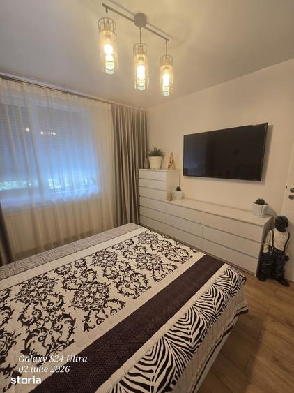 Apartament cu 3 camere în Craiovei