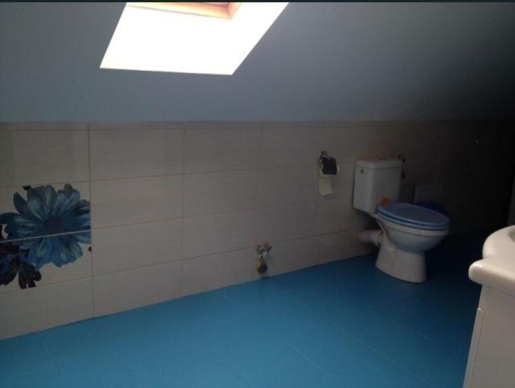 Apartament cu 3 camere semidecomandat în Zorilor
