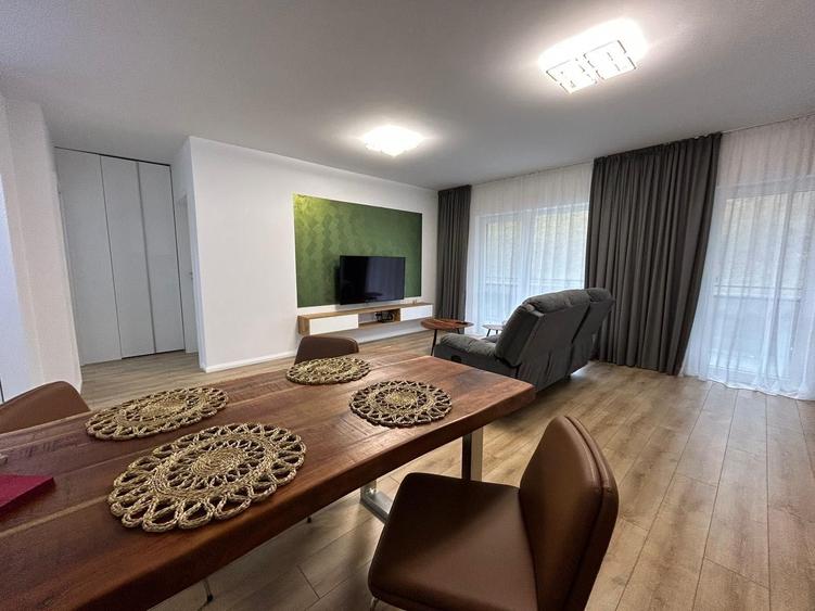Apartament cu 2 camere semidecomandat în Florești