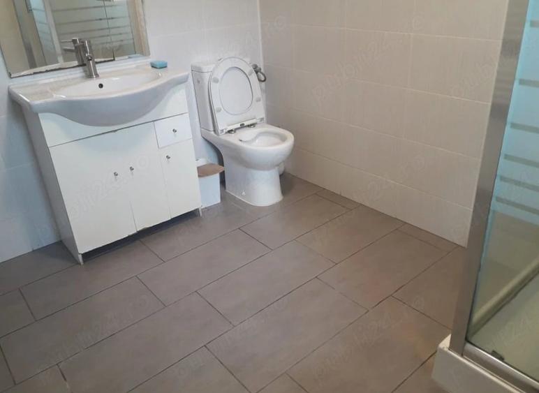 Apartament cu 2 camere decomandat în Florești