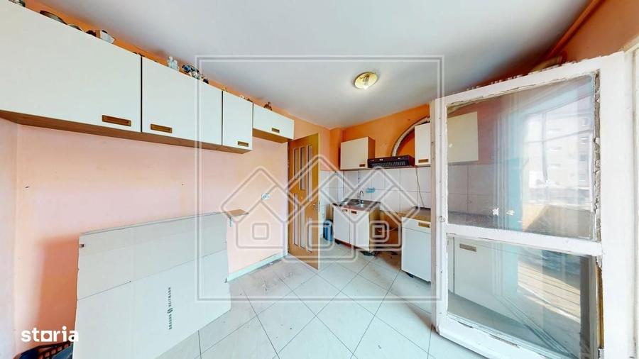 Apartament decomandata, 50 mp utili, balcon, pivnita, etaj 1, Strand - 10