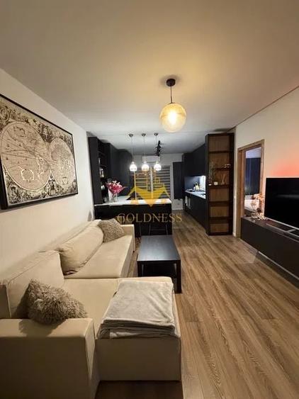 Apartament cu 2 camere semidecomandat în Central
