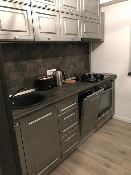 Apartament cu 2 camere decomandat în Splaiul Independenței