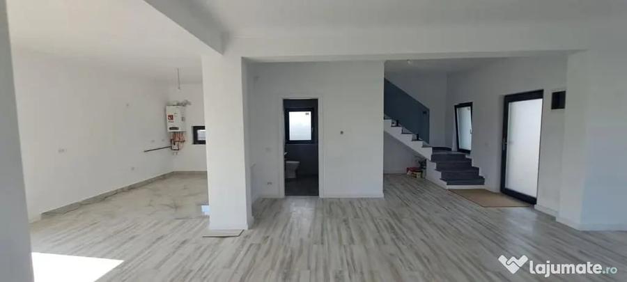 Comision 0%, Miroslava - casa parter + etaj + pod - 14