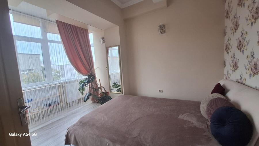 Apartament cu 2 camere semidecomandat, mobilat în Parcul Carol