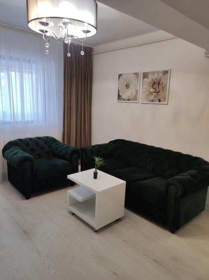 Apartament cu 2 camere nedecomandat, mobilat în Central