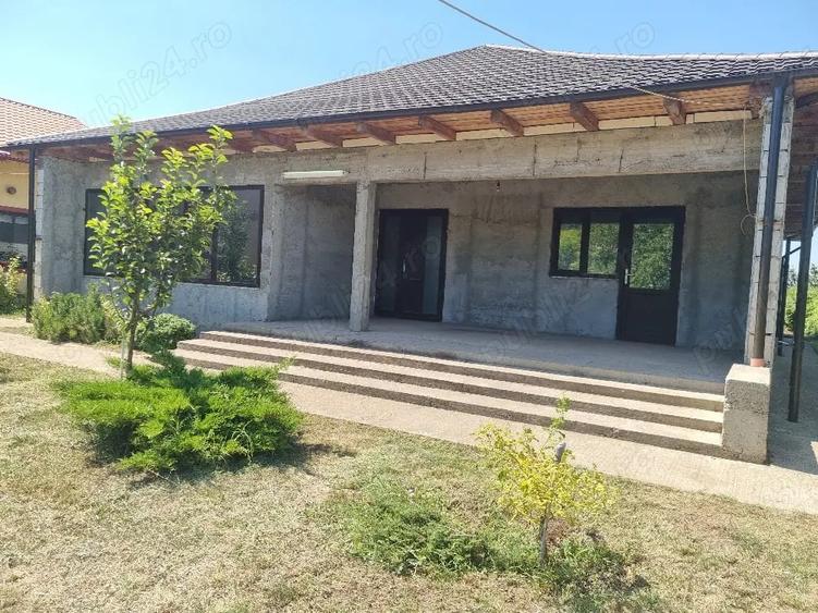Vand Casa in Odaia Manolache Galati sau schimb cu apartament - 2