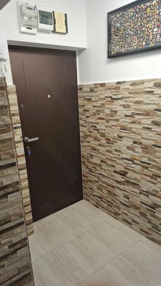 Apartament cu 2 camere decomandat în Bucur Obor