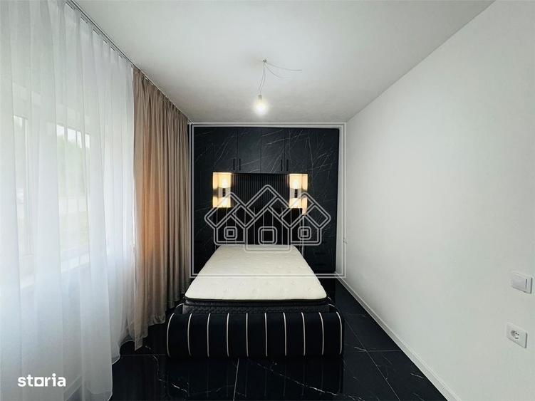 Apartament cu 2 camere decomandat în Cristian