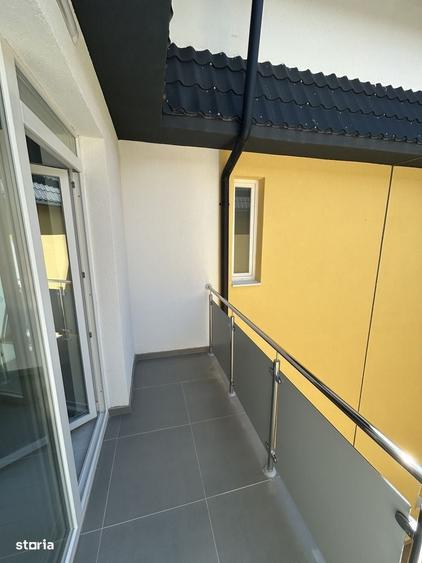 Apartament cu 3 camere decomandat în Giroc