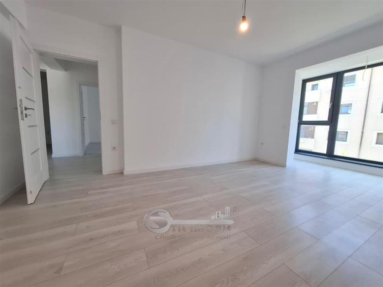 Apartament cu 3 camere decomandat în Popas Păcurari