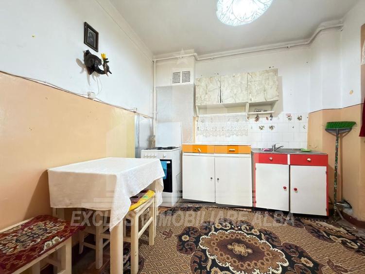 Apartament 2 camere | 49 mp | De renovat | Cetate - 3