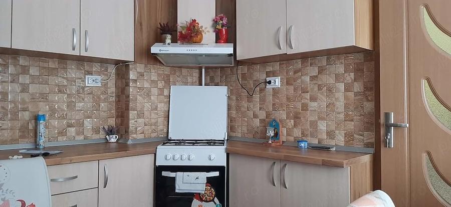 Garsonieră decomandată în Astra