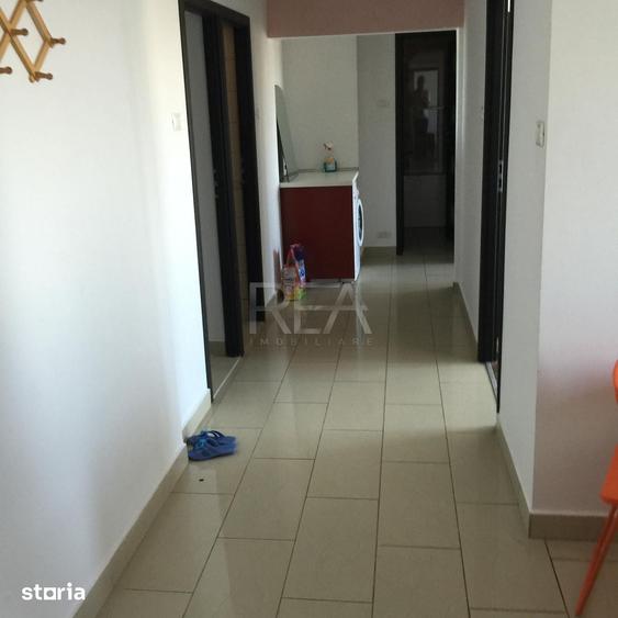 Apartament 3 Camere | 5 minute de metrou P-ta sudului | Removat | Cent - 18