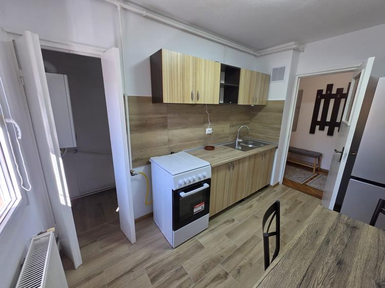 Apartament cu 2 camere decomandat în Griviței