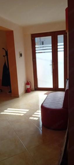 Spațiu comercial, de 110 mp, în Central