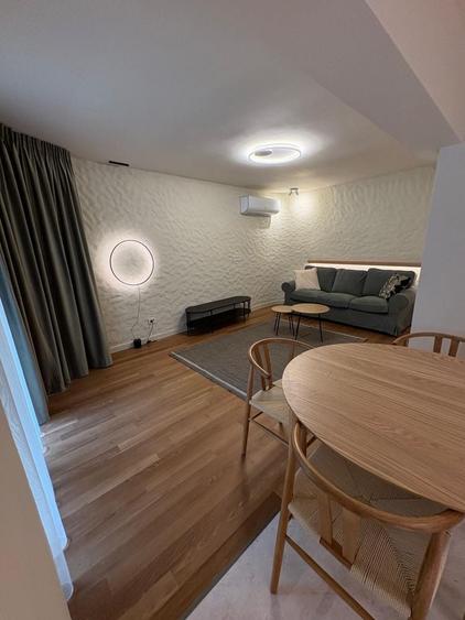 Apartament cu 3 camere decomandat în Ultracentral